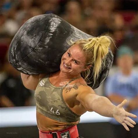 dani speegle height|dani speegle body.